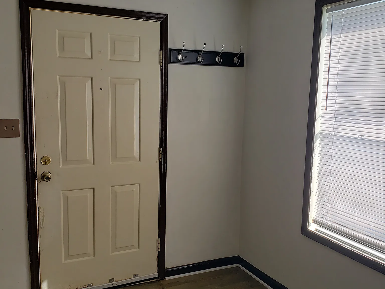 2 bed, 1200 sqft, $1,150 — Photo 3