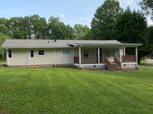 6132 Mount Vernon Rd, Murrayville, GA 30564