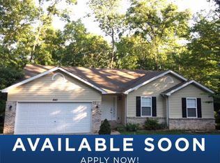 840 Ron Dr, Fenton, MO 63026