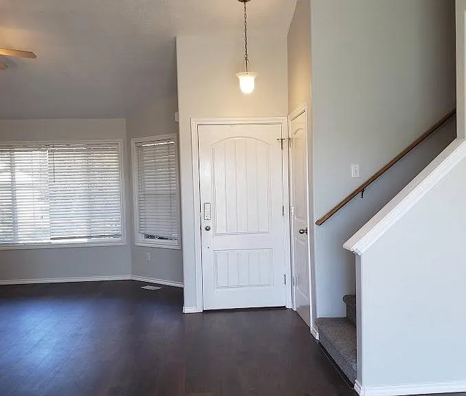 11711 W Gambrell St — Photo 2