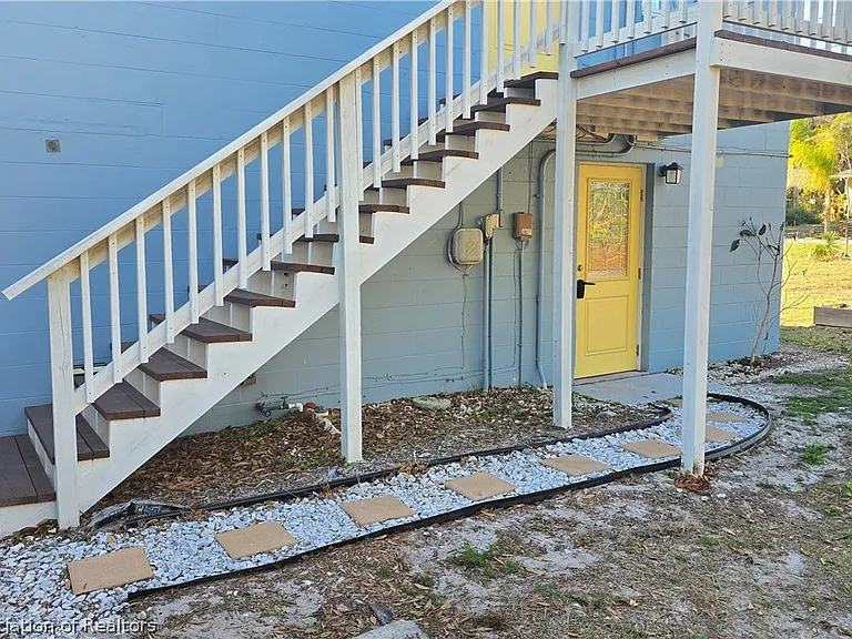 685 Lake June Rd — Photo 13