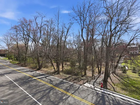 0 Linway Ter, McLean, VA 22101