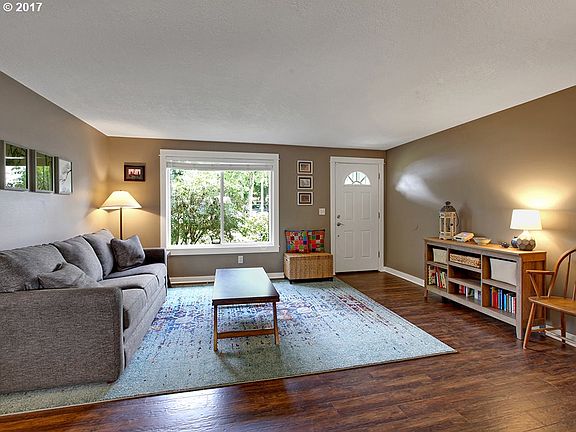 2nd image of 1102 NE Kathryn St