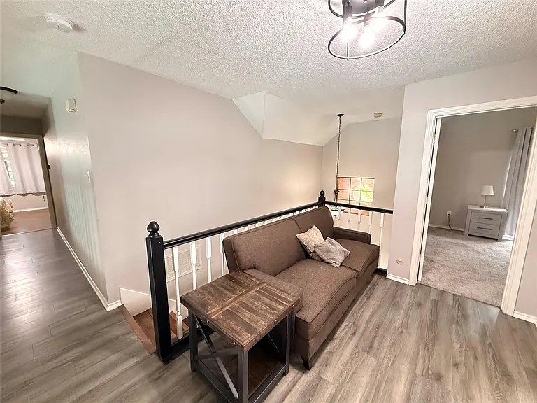 4209 Mulberry Dr — Photo 15