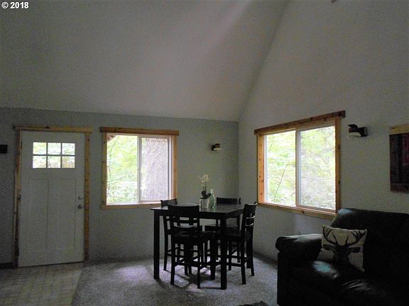 3rd image of 134 Northwoods