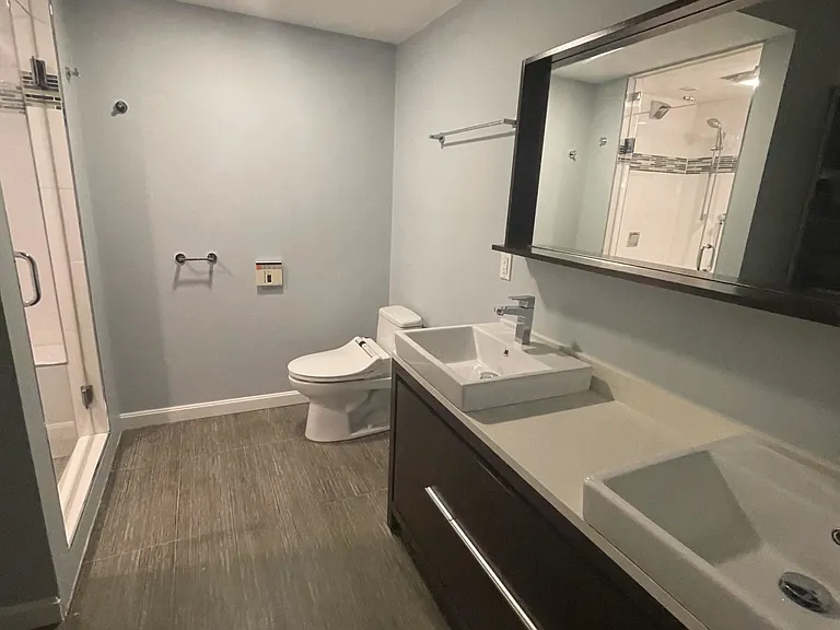 50-56 Broadlawn Park #410 — Photo 12