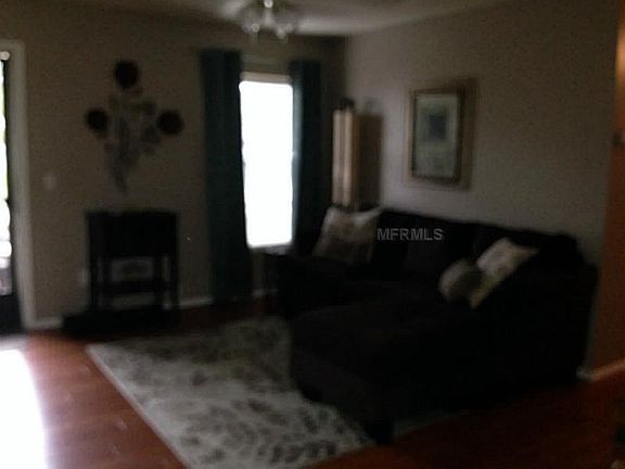 5th image of 501 Ivanhoe Way