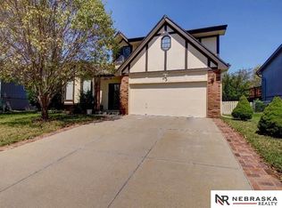 15404 V St, Omaha, NE 68137