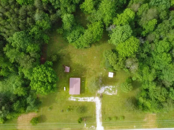 11268 State Route 108 N, Altamont, TN 37301