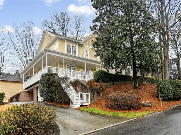 1119 Davis Cir NW, Atlanta, GA 30318