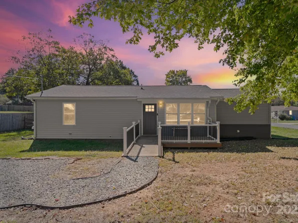 117 Danita Dr, Locust, NC 28097