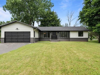 270 Saint Andrews Dr, Rochester, NY, 14626