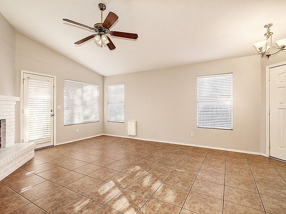 4th image of 2321 S Karen Dr