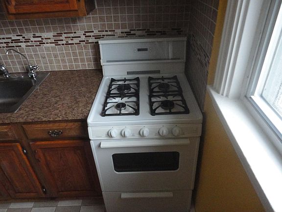 5th image of 4414 Cottman Ave #2