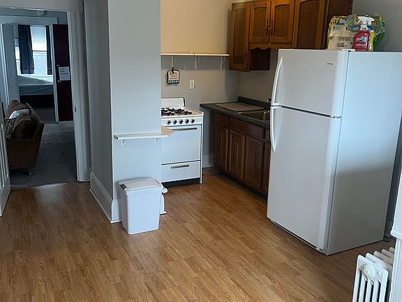 4th image of 45 Condit Ter APT 3