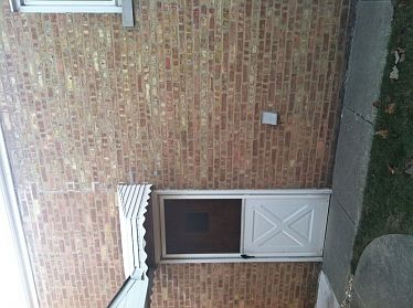 5th image of 9035 Walnut Ave