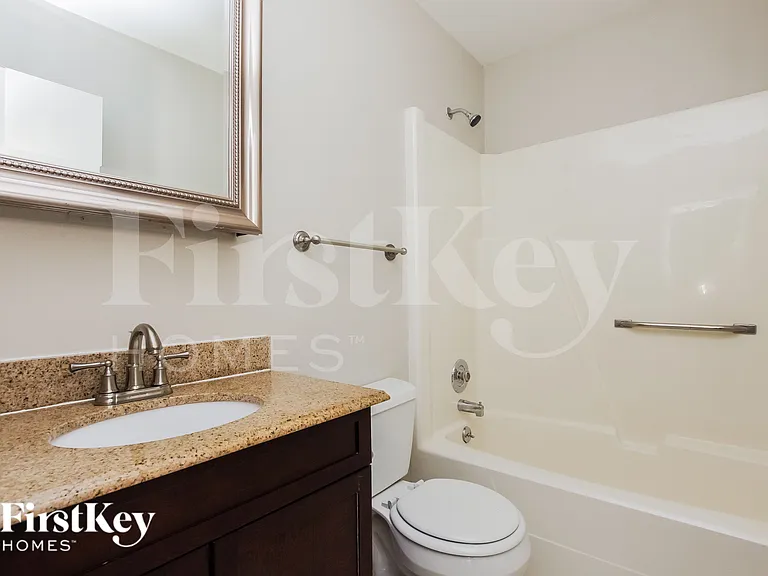 11701 Charnwood Ct — Photo 14