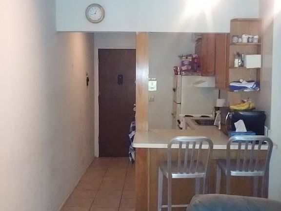 4th image of 911 South Frst APT 02