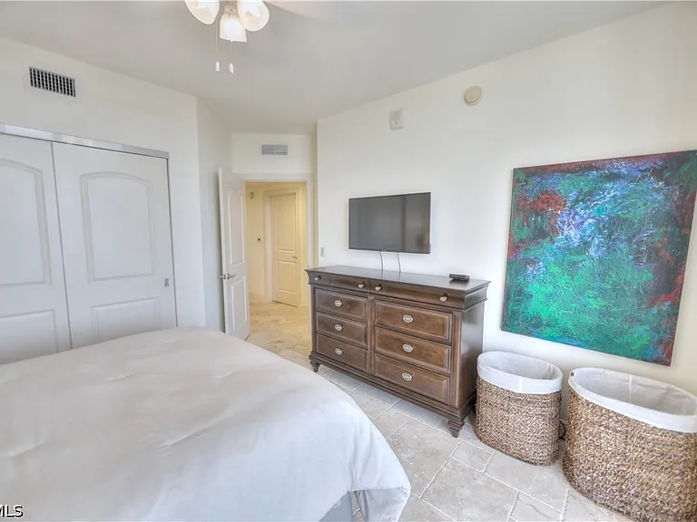 2090 W 1st St #1009 — Photo 25