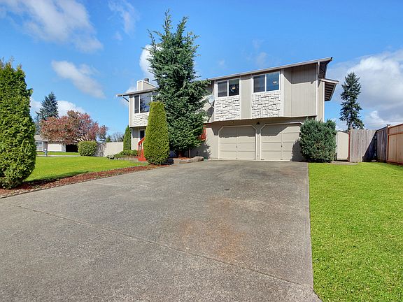 3rd image of 2101 163rd St E