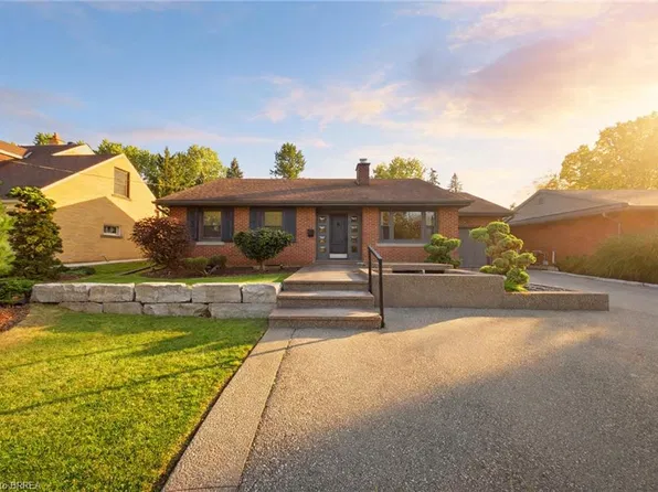 16 Hiram Rd, Brant, ON N3L 2P8
