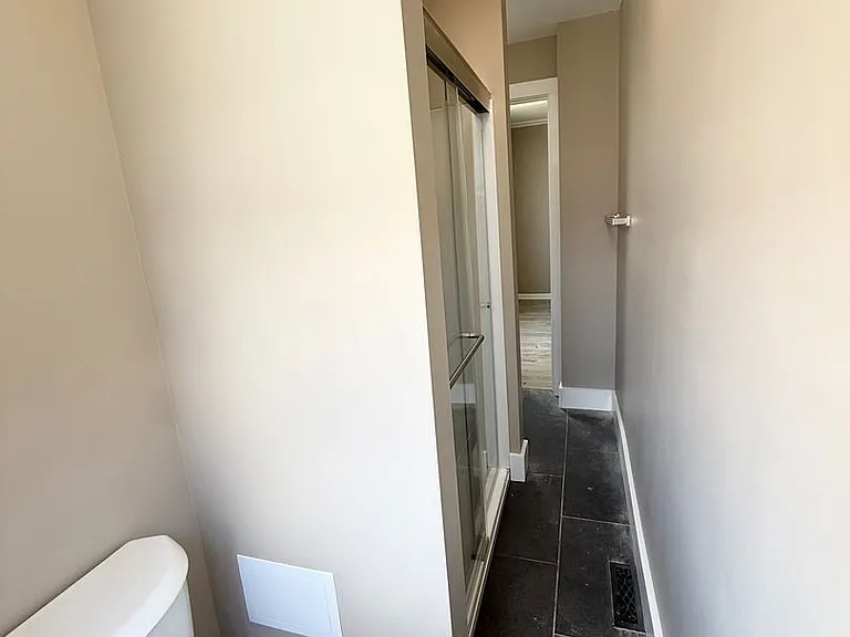 26 Merritt Ave — Photo 11