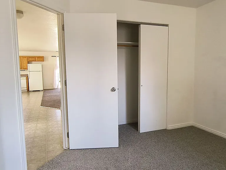 4129 W 300 N — Photo 11