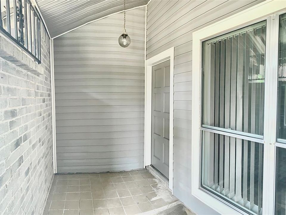 1st image of 13231 Chipman Glen Dr