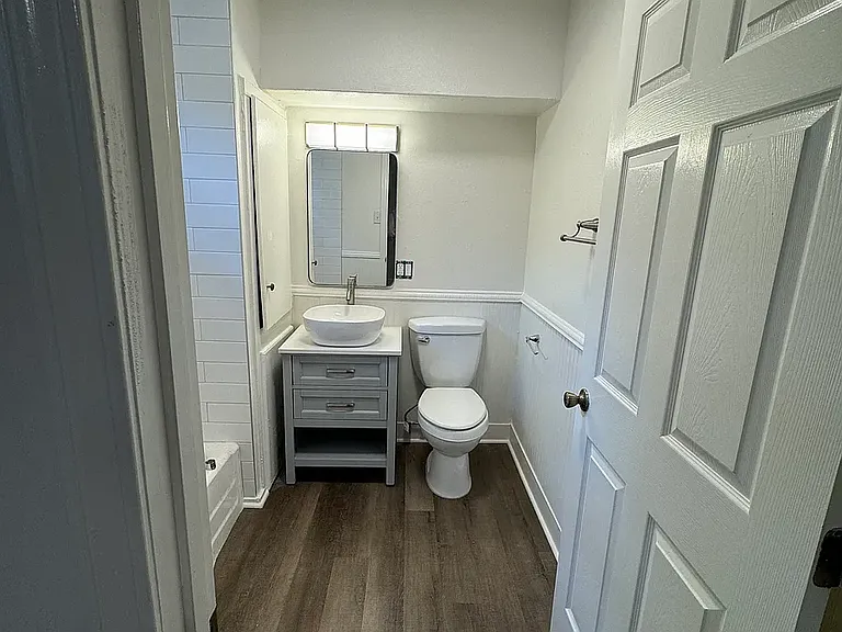 4278 Oxford Ave #2 — Photo 9
