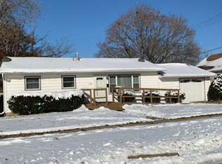 1204 W Staver St, Freeport, IL 61032