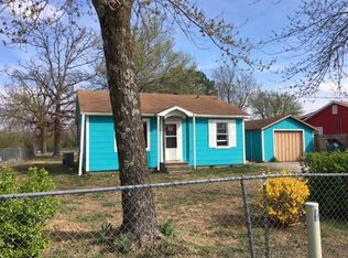 1313 S Crutcher St, Springdale, AR 72764