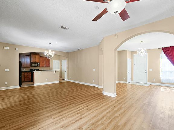 4th image of 6185 Clearsky Dr
