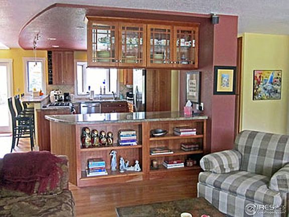 5th image of 5233 Laurel Ave