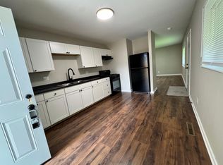 3102 Huntington Dr, Columbus, OH 43207