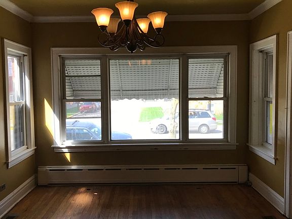 2nd image of 1845 S Central Ave #1