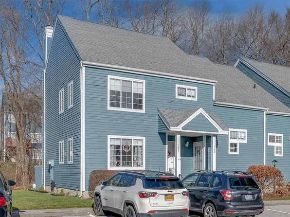 702 Bentley Court, Brewster, NY 10509