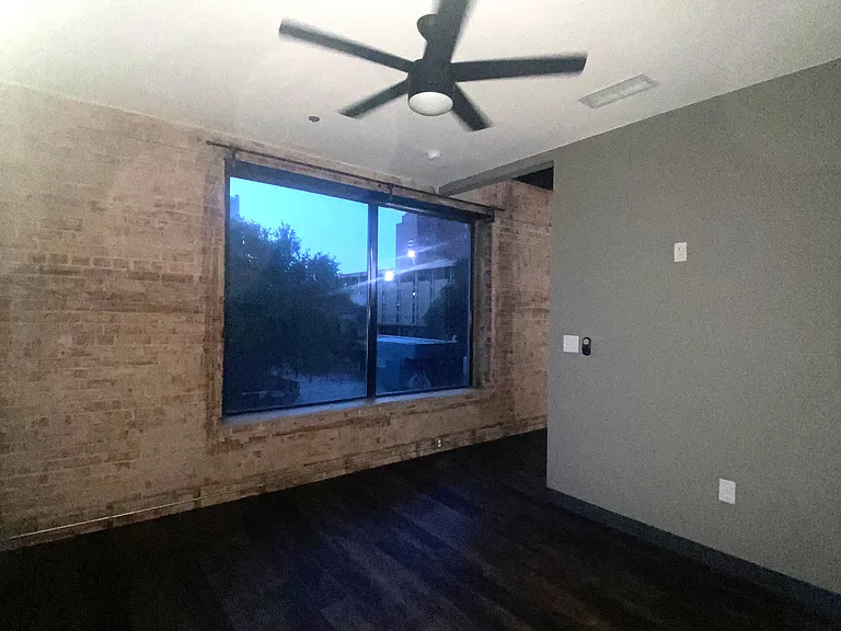 901 9th St #LOFT C — Photo 18