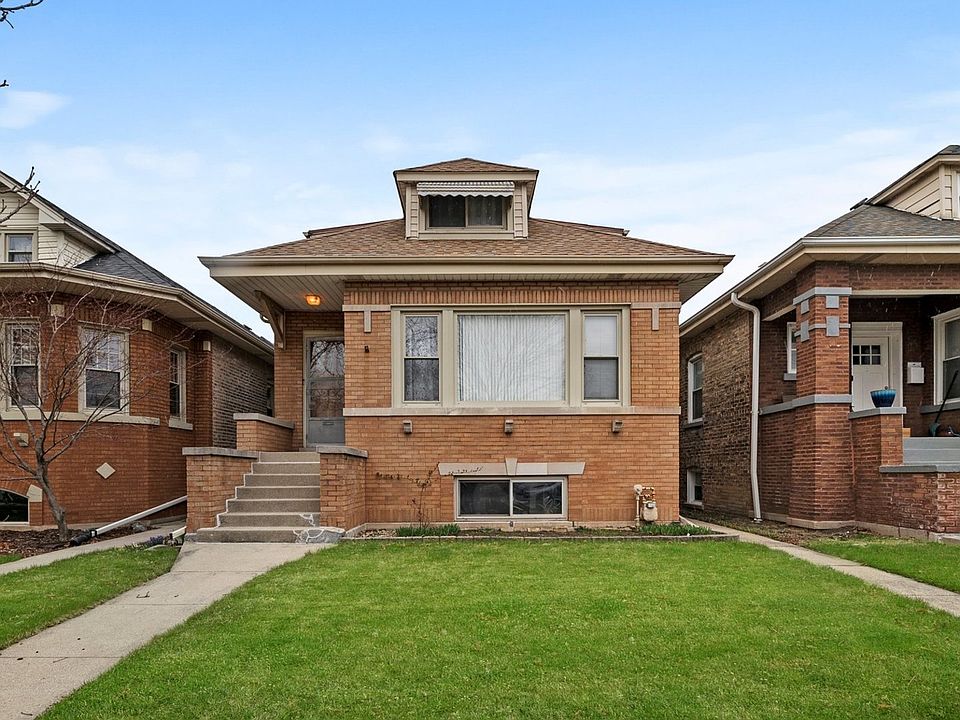 1st image of 5520 W Cornelia Ave