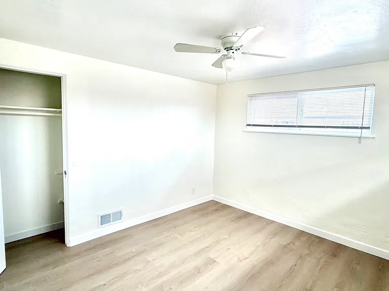 1149 Akron St #1149 — Photo 14