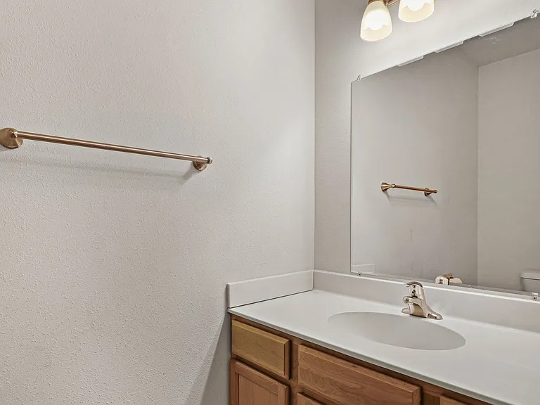 513 Sturges St #513 — Photo 10