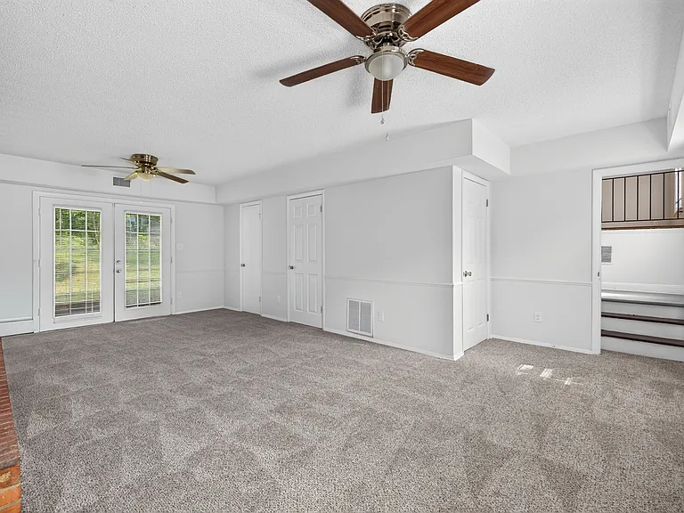 5001 Springview Rd — Photo 13