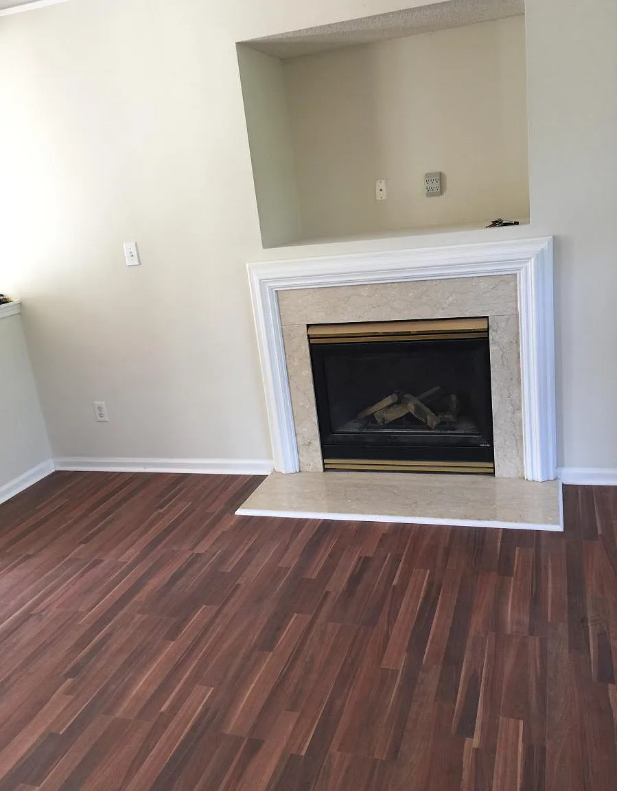 3 bed, 2.5 bath, 1691 sqft, $2,500 — Photo 4