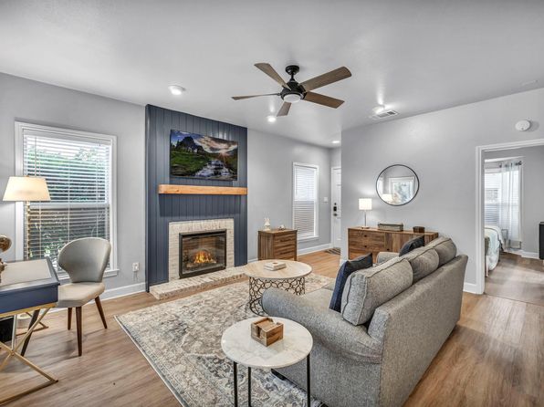 5 Tournament Way Unit 1