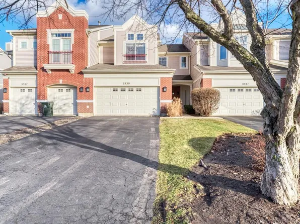 3339 Rosecroft Ln, Naperville, IL 60564
