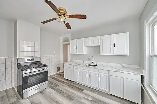 10 Lafield St #3 Photo 1