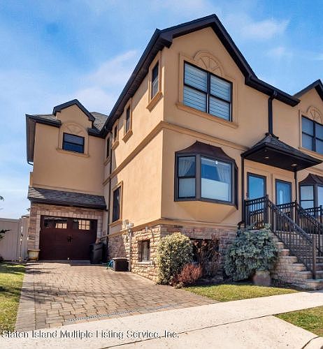 1st image of 67 Perona Ln