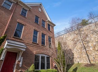 3415 Kemper Rd, Arlington, VA 22206