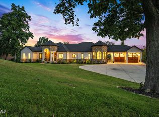 253 Forest Ln N, Blountville, TN 37617