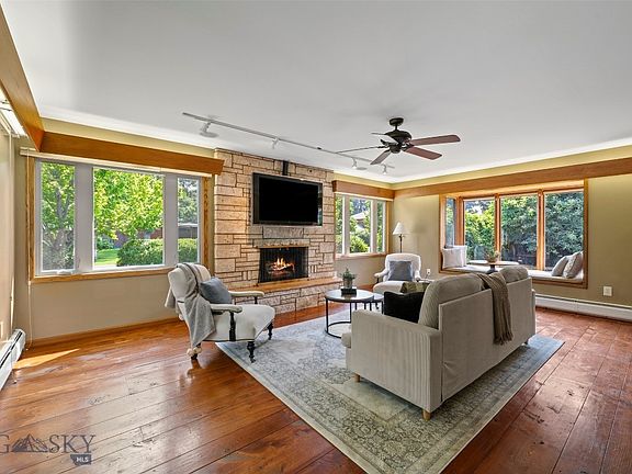 4th image of 803 N 17th Ave