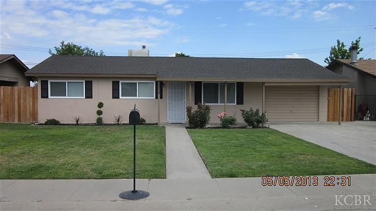 1st image of 8838 Carolyn Ave